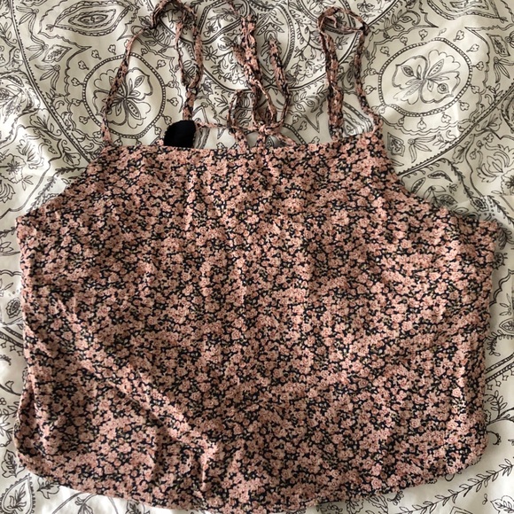 AMERICAN EAGLE cropped top - Picture 1 of 5